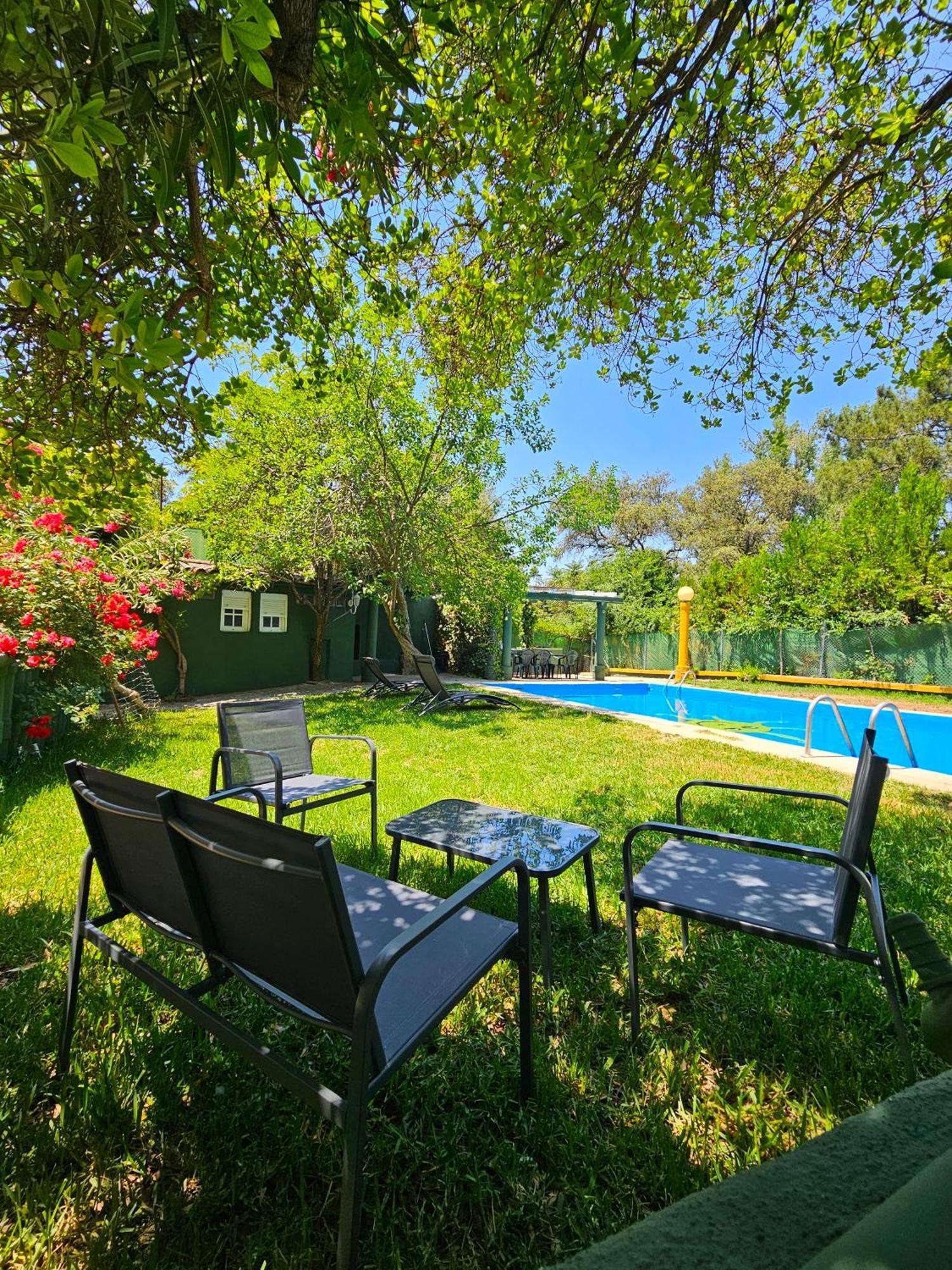 Finca Rural Labriega Del Hueznar カサジャ・デ・ラ・シエラ エクステリア 写真